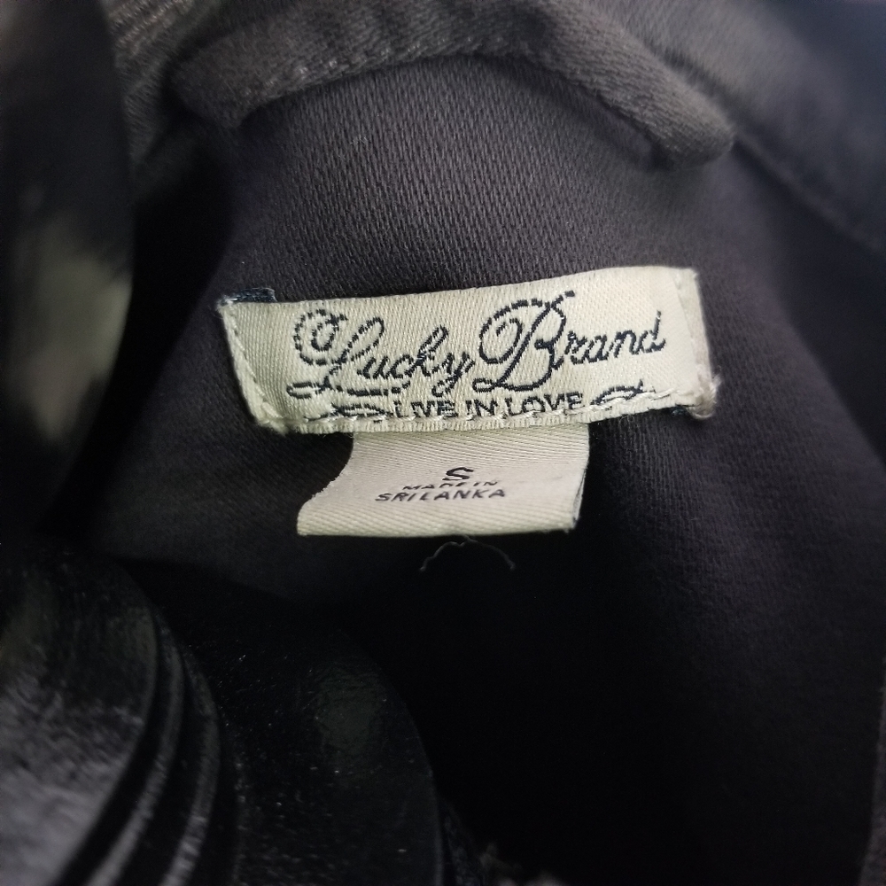 Jacket - Picture 4 of 4